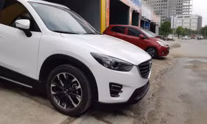 Xe cũ gần Tết khó bán, xe cho thuê rục rịch vào mùa