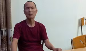 Con bị dọa đánh, bố vác dao đâm nam sinh lớp 11 tử vong
