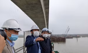 Hà Nội rút ngắn tiến độ, tăng chất lượng công trình giao thông trọng điểm