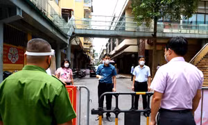 Phường Chương Dương (Hà Nội) cấp giấy đi đường chưa đúng quy định