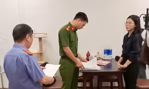 Khởi tố đối tượng buôn lô hàng Marshall giả trị giá 9 tỷ đồng