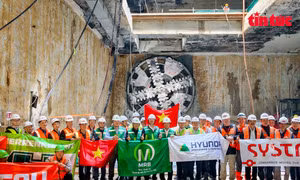 TBM 'Thần tốc' cán đích ga S12: Hà Nội ghi dấu mốc lịch sử thi công hầm Metro
