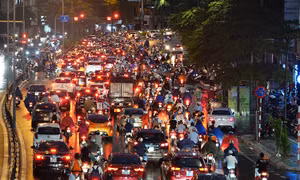 Hướng dẫn di chuyển cho người dân về Hà Nội khi thành phố chuyển cấp độ dịch từ 'Xanh' sang 'Vàng'