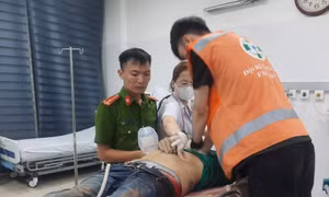 Xác định danh tính 2 nạn nhân thương vong trong vụ sập nhà ở Đội Cấn