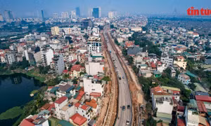 Hà Nội thúc tiến độ 2 dự án giao thông trọng điểm