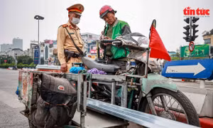 Hà Nội: Xử phạt nghiêm xe tự chế, đảm bảo an toàn giao thông