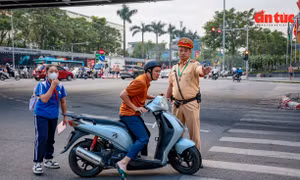Cao điểm xử lý học sinh và phụ huynh vi phạm giao thông