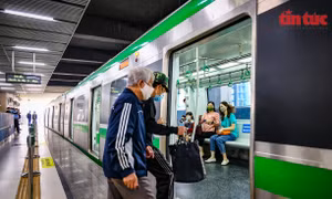 Đường sắt Cát Linh - Hà Đông ngày đầu thu phí