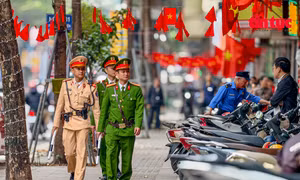 Hà Nội xoá cảnh nhếch nhác trên phố Khâm Thiên