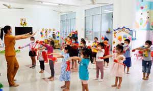 Từ 13/4: Trẻ mầm non ở Hà Nội quay trở lại trường học trực tiếp