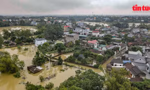 Hà Nội quyết không để người dân bị cô lập sau bão số 10