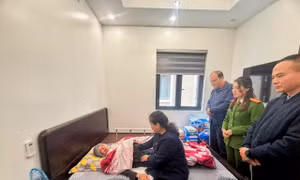 Vụ bạo hành người cao tuổi: Chính quyền kịp thời thăm hỏi, Công an theo sát vụ việc