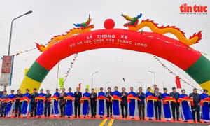 Thông xe cầu Thăng Long sau khi sửa chữa vượt tiến độ 10 ngày