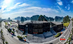 Ảnh 360: 'Viên ngọc đen' bên vịnh Hạ Long