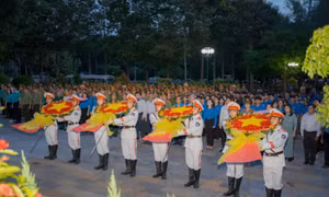 Đoàn Thanh niên Bộ Công an tri ân các anh hùng liệt sĩ tại Tây Ninh