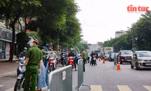 Vị trí cụ thể các chốt kiểm soát ra vào ‘vùng đỏ’ ở Hà Nội