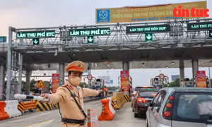  Sẽ xử phạt trạm thu phí để xảy ra ùn tắc