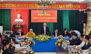 Chùa Hương sẽ sử dụng vé điện tử và xe điện từ mùa lễ hội 2024