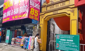 Nhiều người vẫn chưa có thói quen quét mã QR Code khi vào các cửa hàng, siêu thị