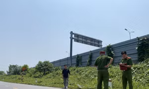 Thực nghiệm hiện trường vụ hai nhà báo bị hành hung tại Thanh Trì