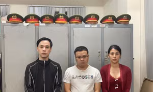Triệt phá đường dây môi giới mại dâm hoạt động trong showbiz Việt Nam