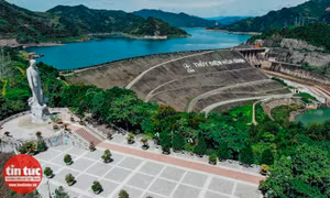 Thuỷ điện Hoà Bình: Công trình chiến lược đa quốc gia