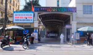 Hà Nội: Phát hiện 15 ca mắc COVID-19 tại Bệnh viện Phụ sản Trung ương