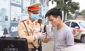 Những địa điểm nào không được phép uống rượu bia?