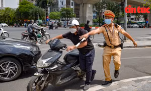Hà Nội duy trì các chốt kiểm tra nồng độ cồn