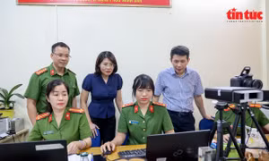 Hà Nội trong những ngày đầu đổi thẻ đảng viên theo chỉ đạo Trung ương