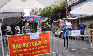 Kéo dài thời gian cách ly y tế tại 2 phường Văn Chương và Văn Miếu