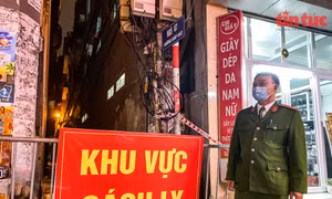 Hà Nội phong toả 1 ngõ và hiệu thuốc sau khi phát sinh 2 F0 ngoài cộng đồng