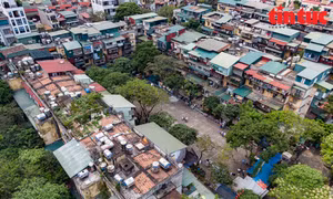 Bí thư Thành ủy Hà Nội: Cải tạo chung cư cũ là nhiệm vụ cấp bách