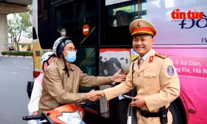 Hà Nội ngăn ngừa tai nạn giao thông từ ngày đầu Xuân mới
