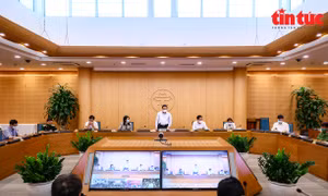 Hà Nội nghi ngờ có ca lây nhiễm COVID-19 trong khu cách ly Bệnh viện Đa khoa Thạch Thất