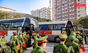 Ấm áp "chuyến xe về quê ăn Tết" tại Học viện Cảnh sát nhân dân