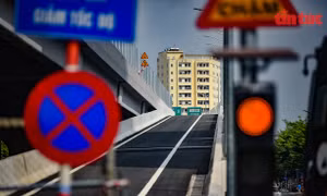 Sáu nhánh nối lên-xuống cầu cạn Vành đai 3 đang trong giai đoạn nước rút