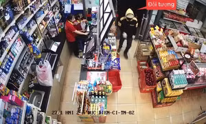 Truy tìm đối tượng cướp tài sản tại siêu thị 