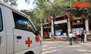 Chùa Tây Phương siết chặt công tác phòng dịch, đảm bảo an toàn cho du khách 