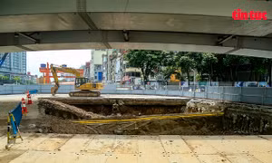 Đảm bảo an toàn giao thông tại điểm rào chắn hạ ngầm Metro Nhổn-Ga Hà Nội