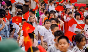 Hà Nội: Tái hiện không khí giải phóng Thủ đô trong trường Tiểu học