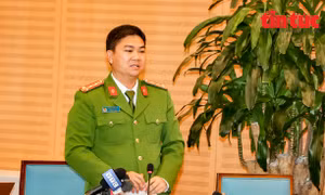 Chiến dịch 'giành lại vỉa hè Hà Nội': Có nơi làm quyết liệt, có nơi thờ ơ
