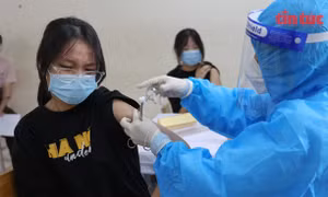 Từ ngày 27/11, Hà Nội tiêm vaccine Pfizer cho lứa tuổi 14