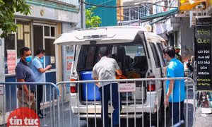 Phong toả nơi ở của ca nghi nhiễm COVID-19 tại Mễ Trì, Hà Nội 