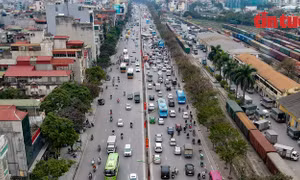 Giao thông Hà Nội 'dễ thở' trong ngày đầu nghỉ Tết Dương lịch 2023