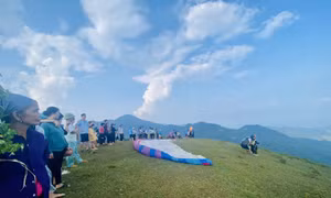 ‘Cất cánh’ từ mảnh đất quê hương