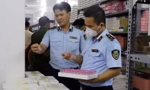 Hà Nội: Không có 'vùng cấm' trong chống buôn lậu