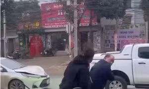Phê duyệt Quyết định bắt tạm giam cán bộ huyện Thạch Thất 