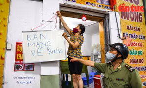 Quán bia, chợ cóc tất bật đóng cửa sau công văn hoả tốc của TP Hà Nội