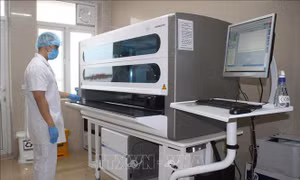 Hà Nội: Xây dựng kế hoạch phân bổ máy xét nghiệm PCR